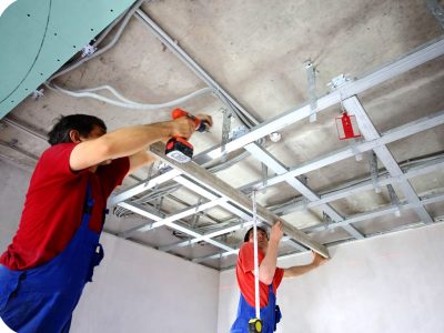отделка квартир ремонт в Казани отделка потолка, монтаж подвесного потолка