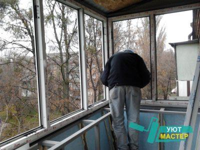 Остекление балконов Казани цены